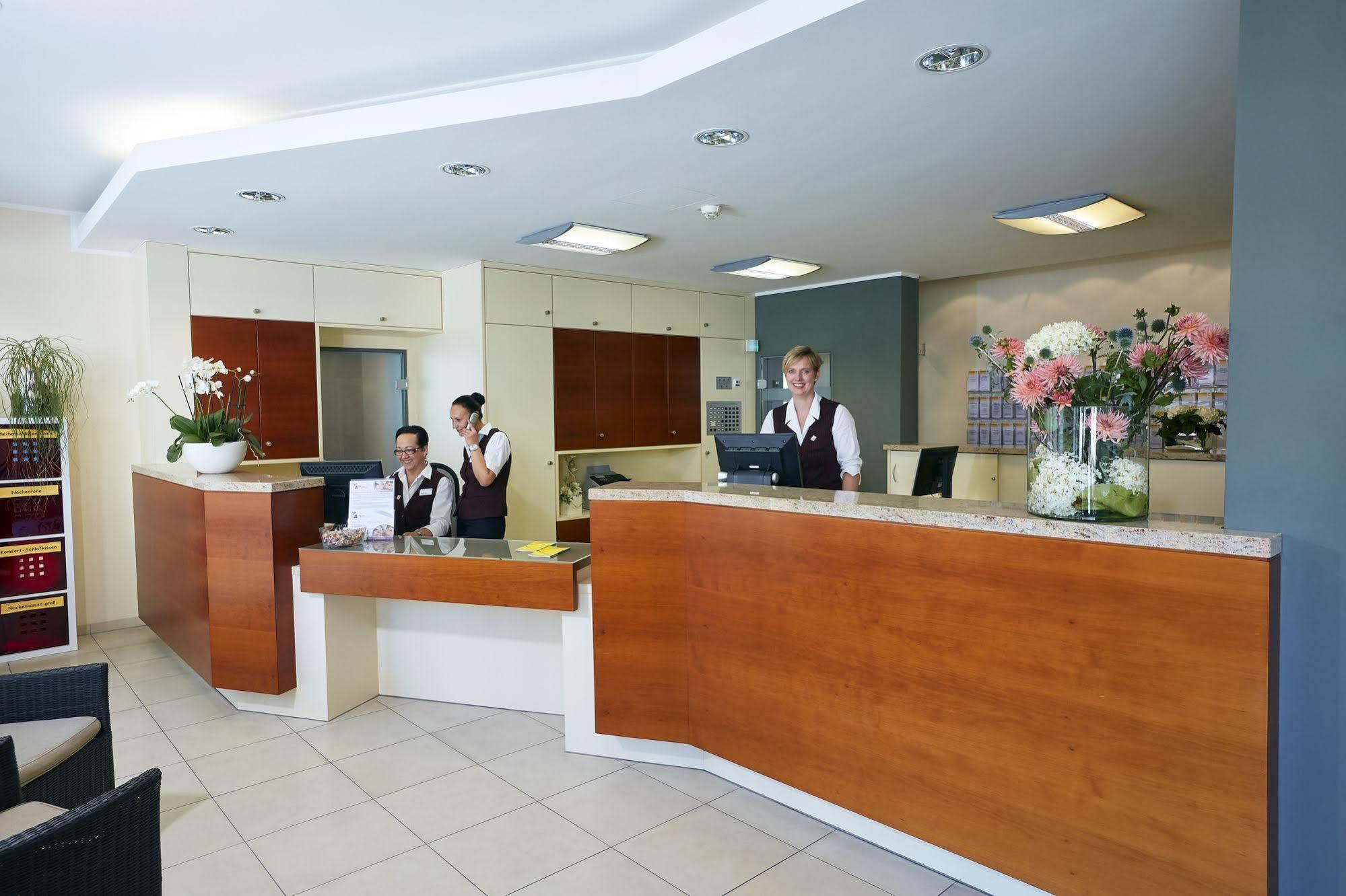 In Via Hotel Падерборн Екстериор снимка